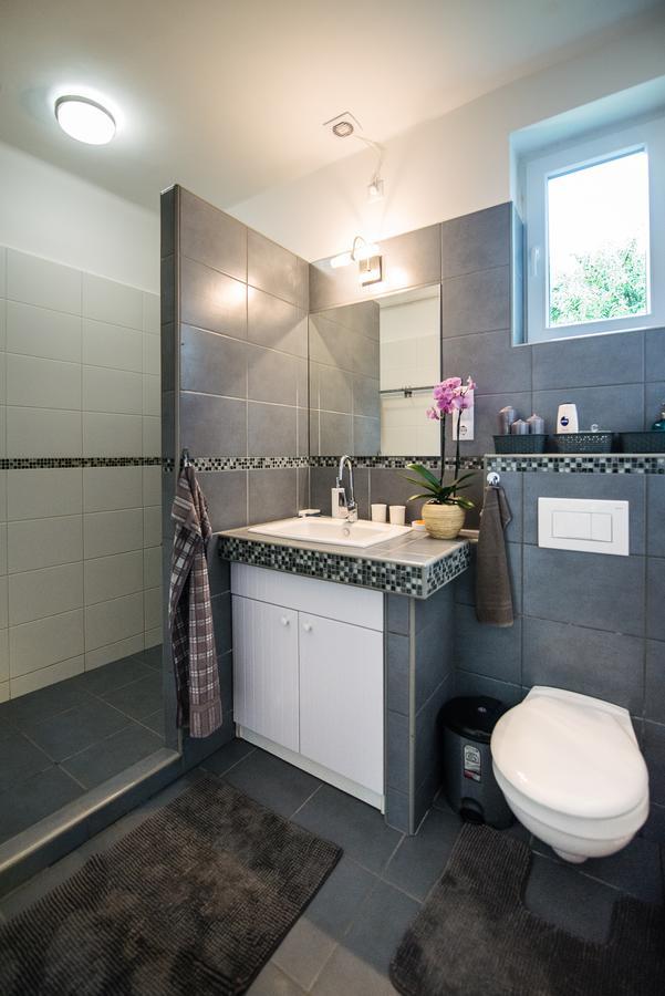 Csuka48 Apartman Sarvaš Exteriér fotografie